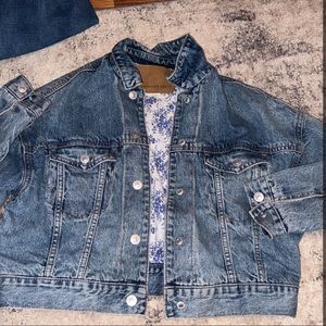 AE Cropped Jean jacket